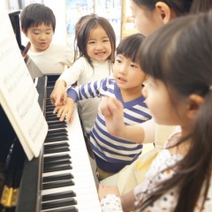 ピアノグループレッスン【生徒募集】😊サムネイル